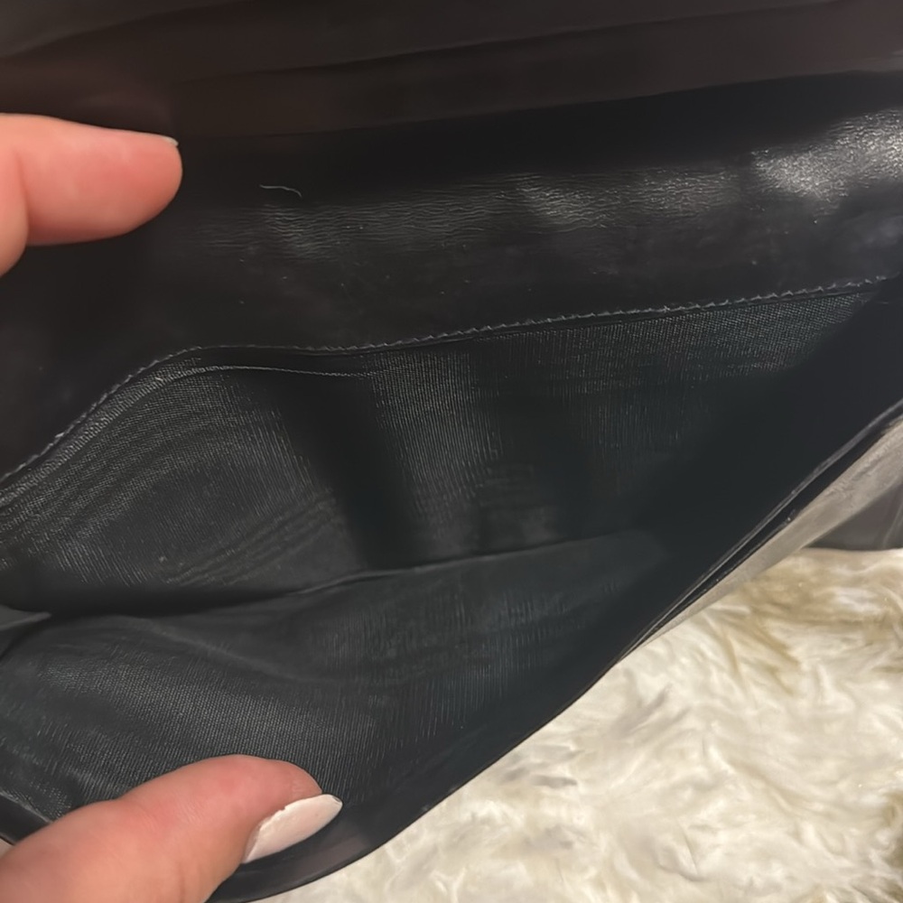 Two for one! Authentic Gucci Wallets - Picture 11 of 12